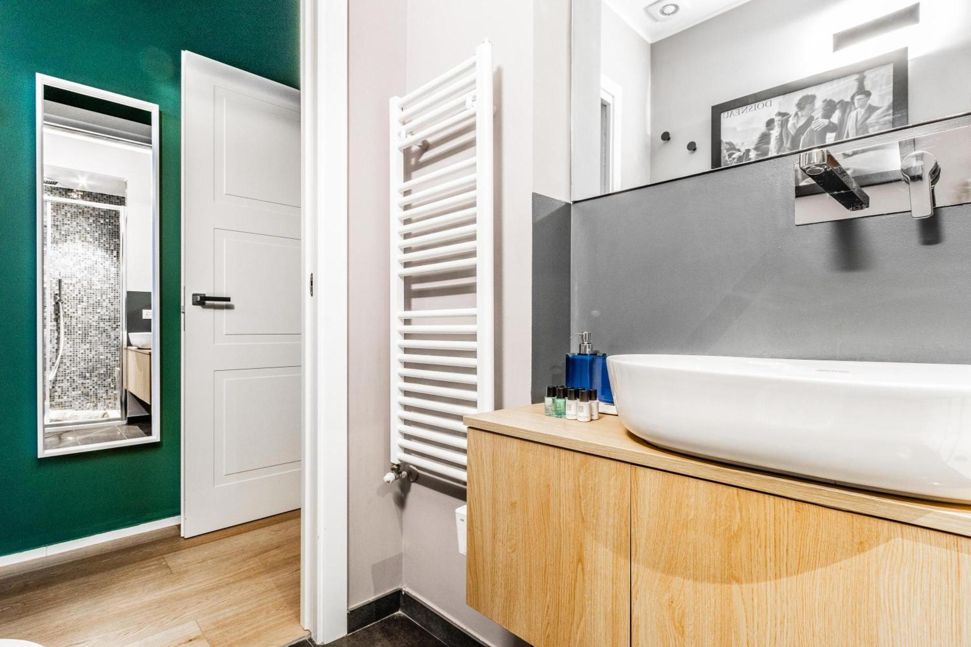 Goldoni House - Duomo 2 K M - Porta Venezia - Linate Apartment Milan Luaran gambar